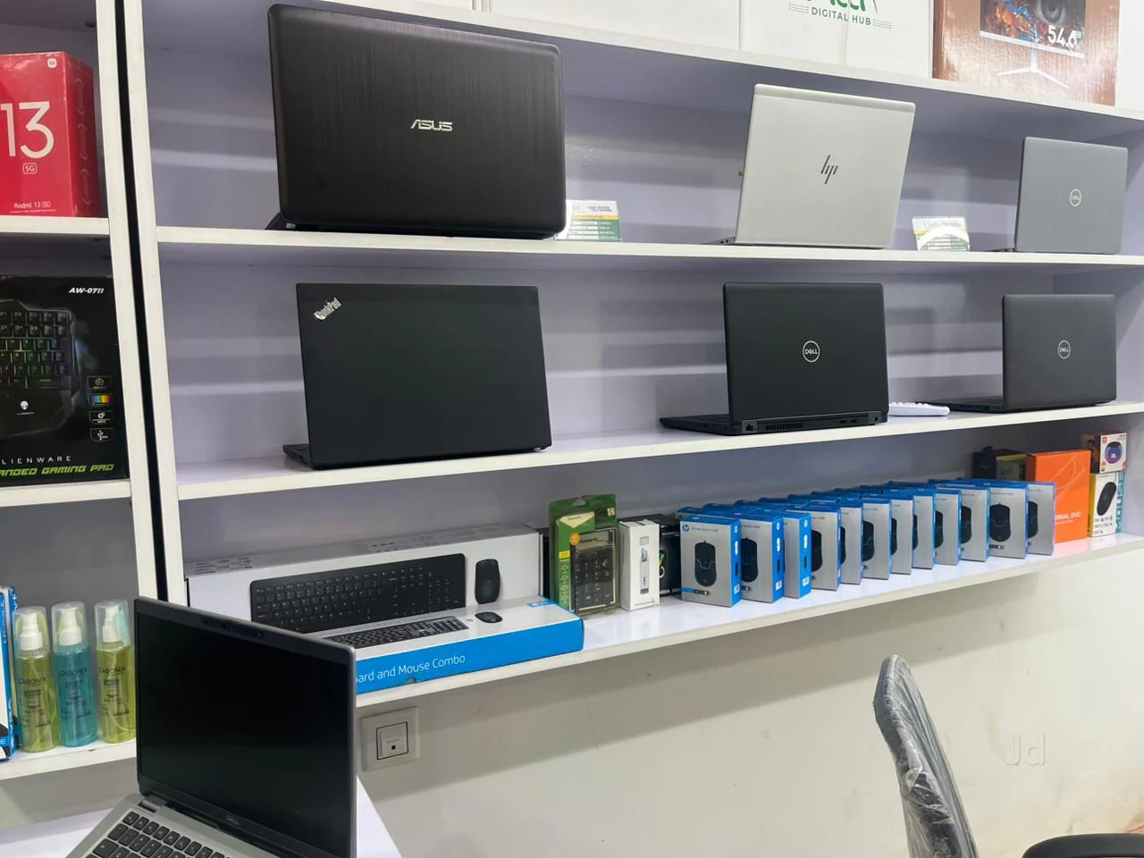 Thu mua laptop cũ tại Chợ Vàm, An Giang