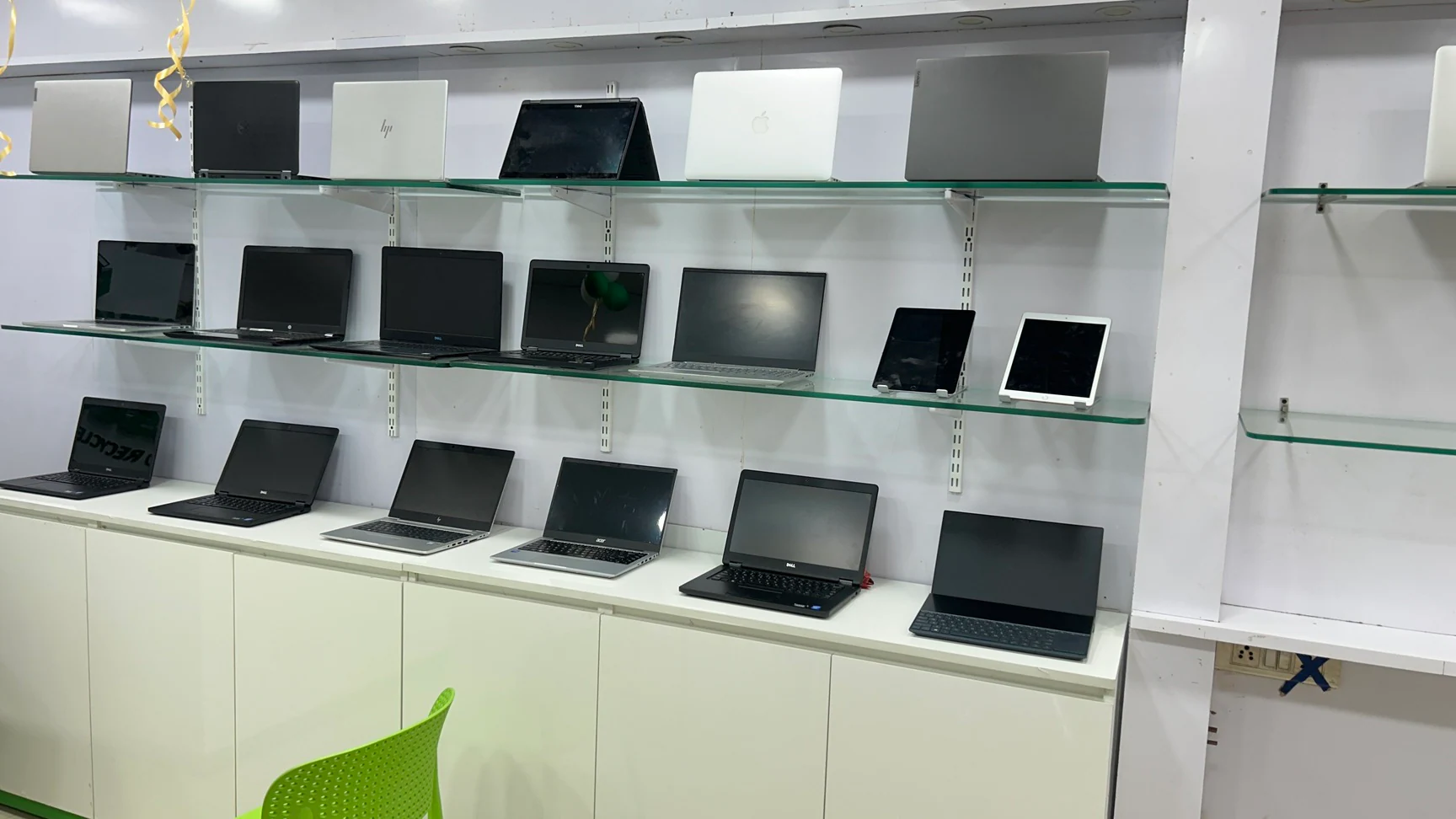 Thu mua laptop cũ tại Hưng Mỹ, Cà Mau